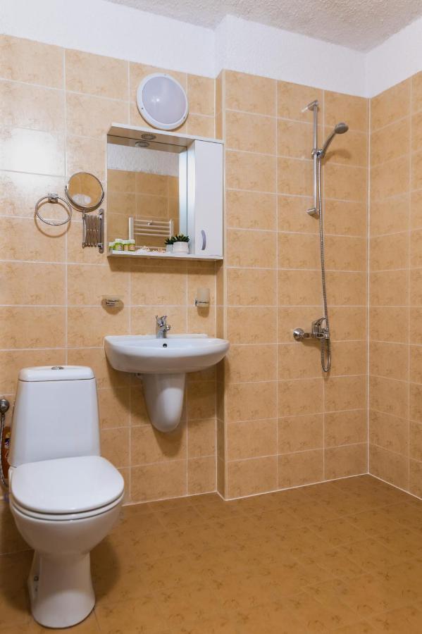 Cosy Green Apt Close To Macedonia Square Sofia Esterno foto